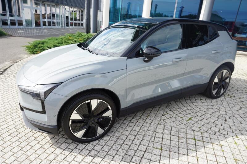 Volvo EX30
