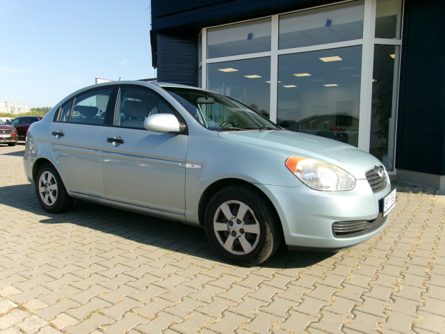 Hyundai Accent