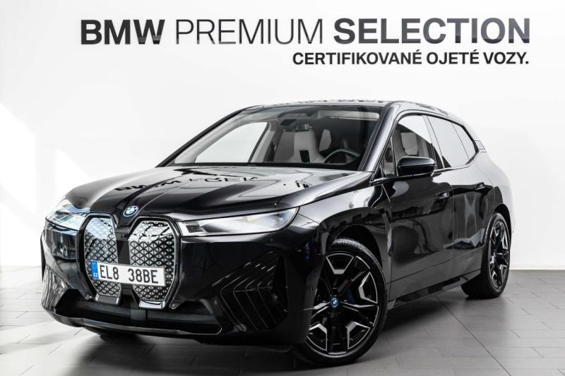 BMW iX