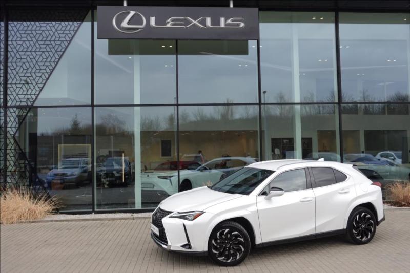 Lexus UX 250h