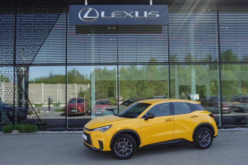 Lexus LBX