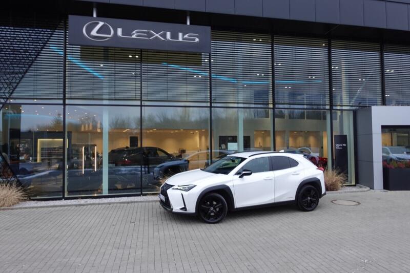 Lexus UX 250h