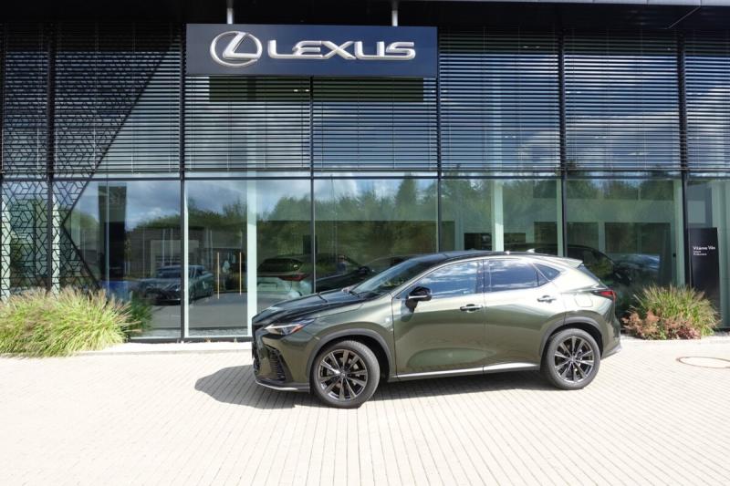 Lexus NX 450h plus
