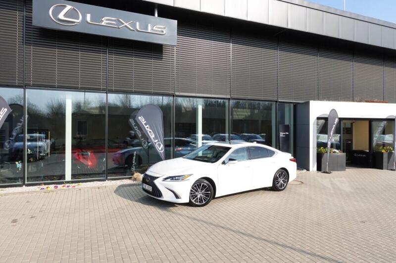 Lexus ES 300h