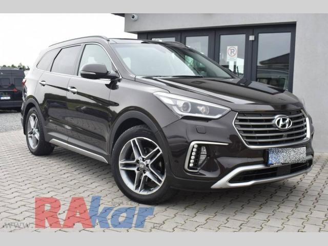 Hyundai Grand Santa Fe