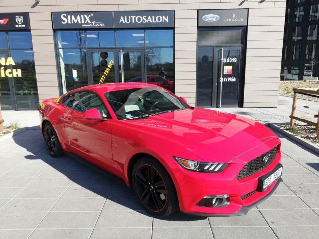 Ford Mustang Fastback 2.3 EcoBoost automat