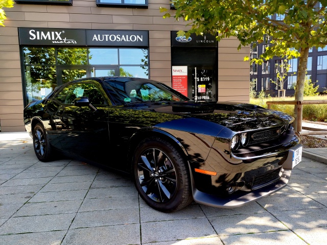 Dodge Challenger