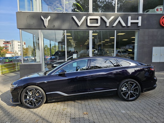 Dongfeng Voyah Passion PHEV