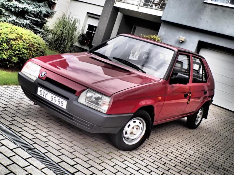 Skoda Favorit