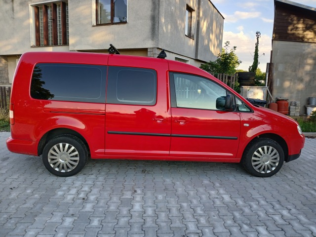 Volkswagen Caddy 1.9 TDI MAXI 7 míst