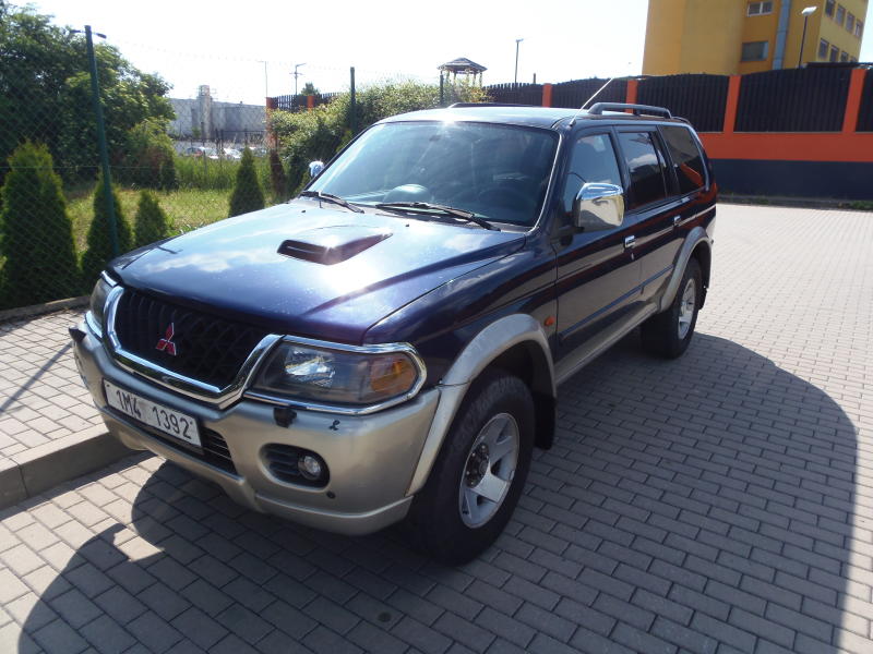 Mitsubishi Pajero Sport