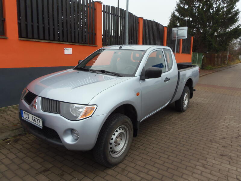 Mitsubishi L200