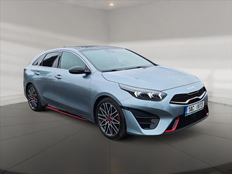 Kia ProCeed