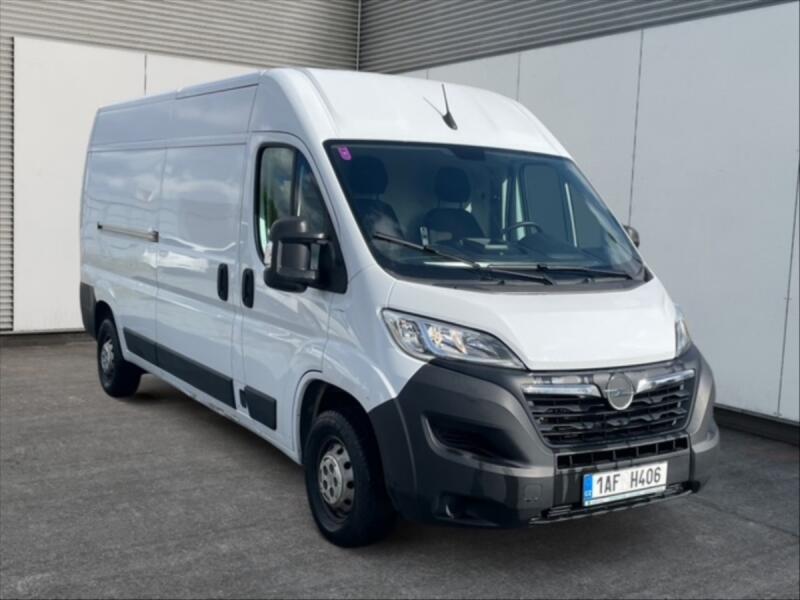 Opel Movano