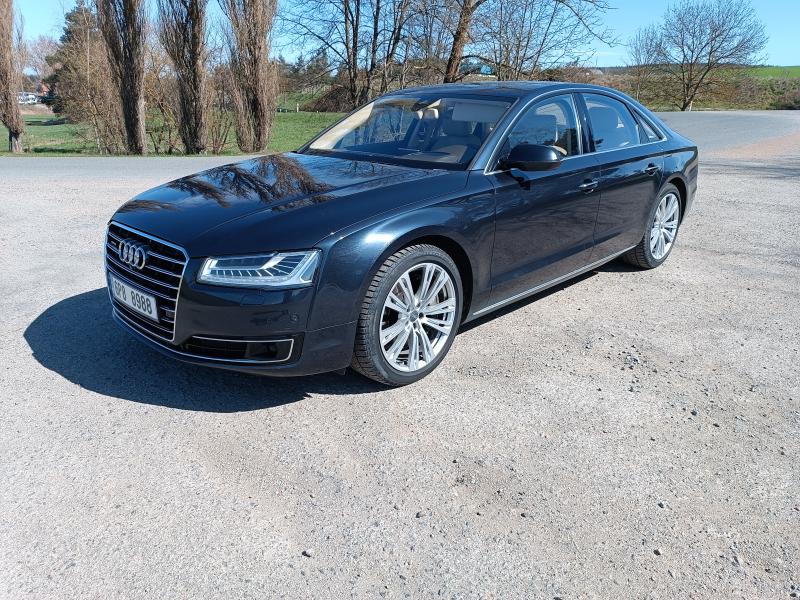 Audi A8