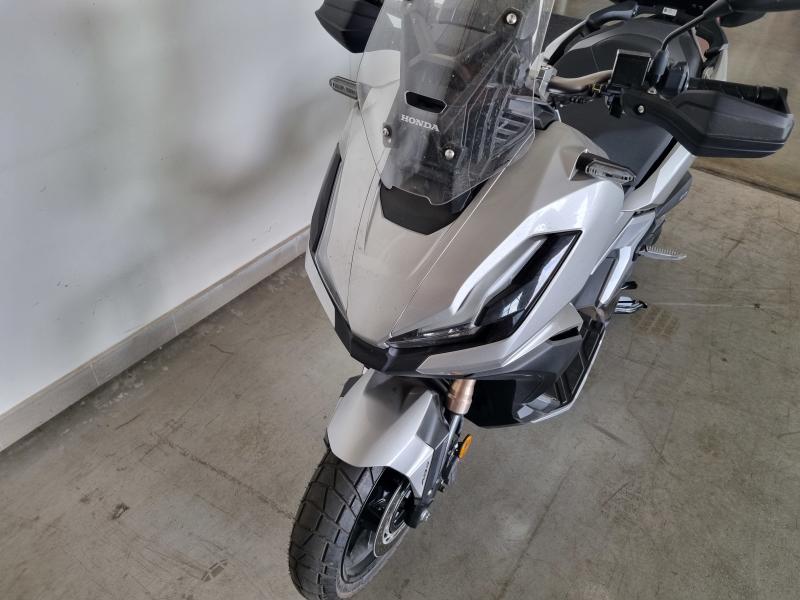 Honda ADV 350