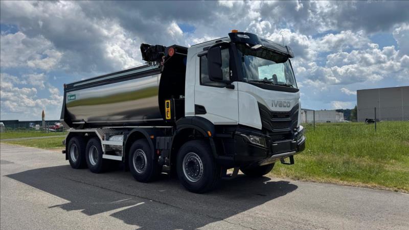 Iveco X-WAY
