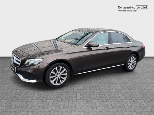 Mercedes-Benz Triedy E