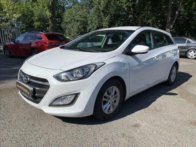 Hyundai i30 1,6 GDI,ČR,1.MAJ,SERVISKA