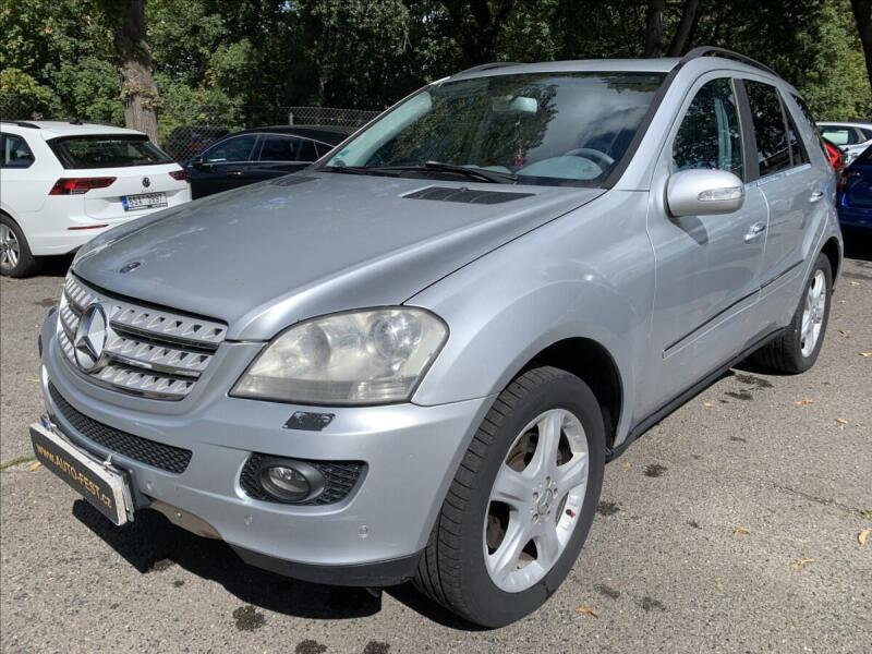 Mercedes-Benz Serii M
