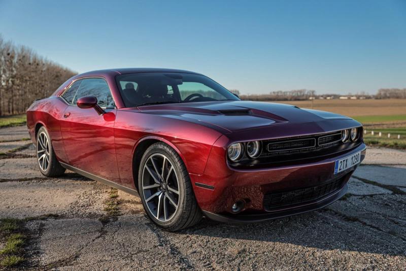 Dodge Challenger