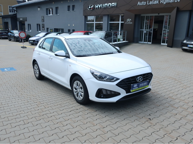 Hyundai i30 HB,1,5i 81KW,1.MAJITEL,AKCE