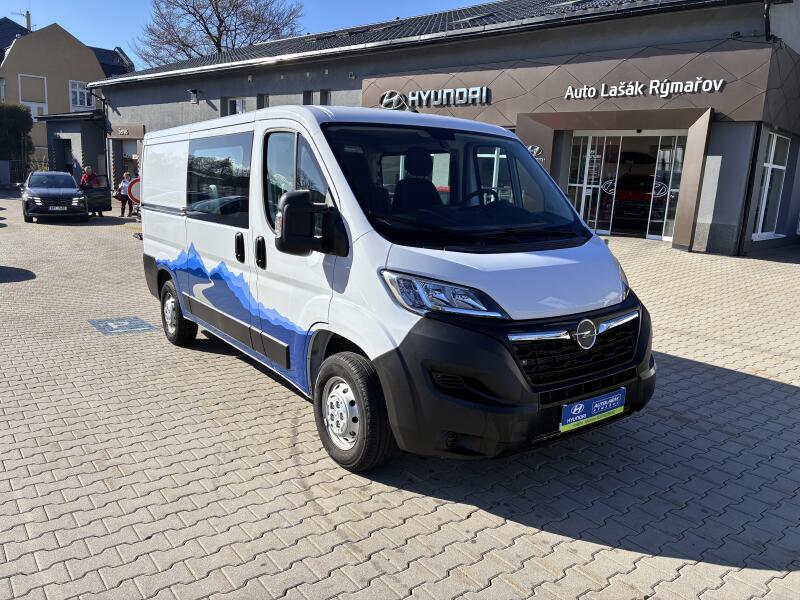 Opel Movano