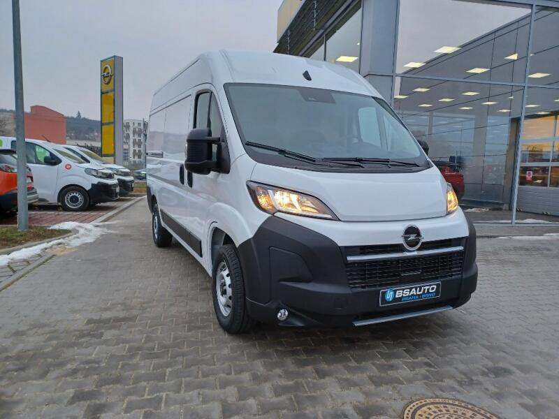 Opel Movano