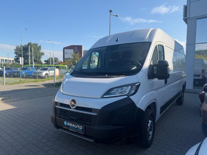 Opel Movano