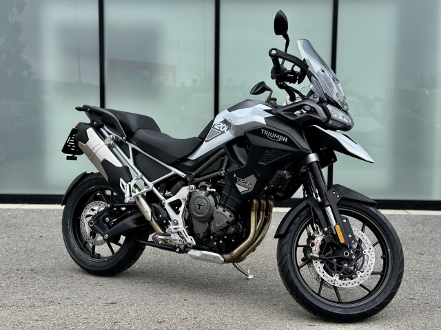 Triumph Tiger 1200 GT