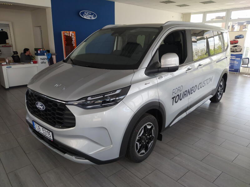 Ford Tourneo Custom
