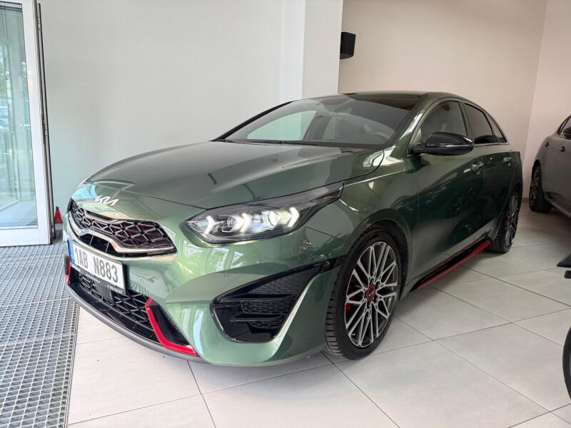Kia ProCeed