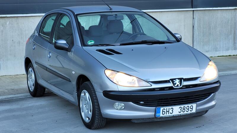 Peugeot 206