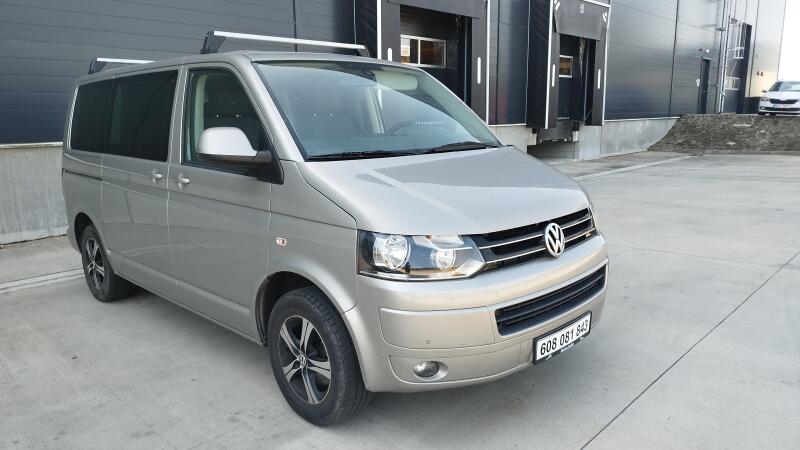 Volkswagen Caravelle