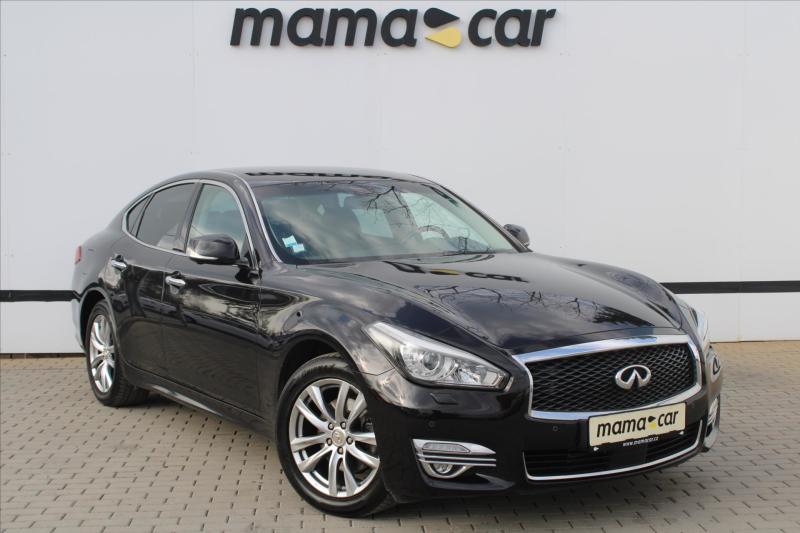 Infiniti Q70