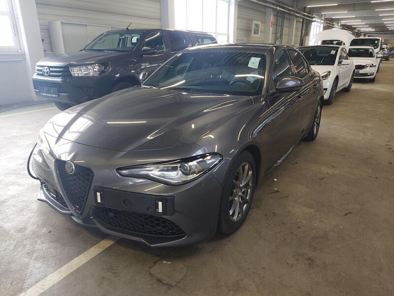 Alfa Romeo Giulia