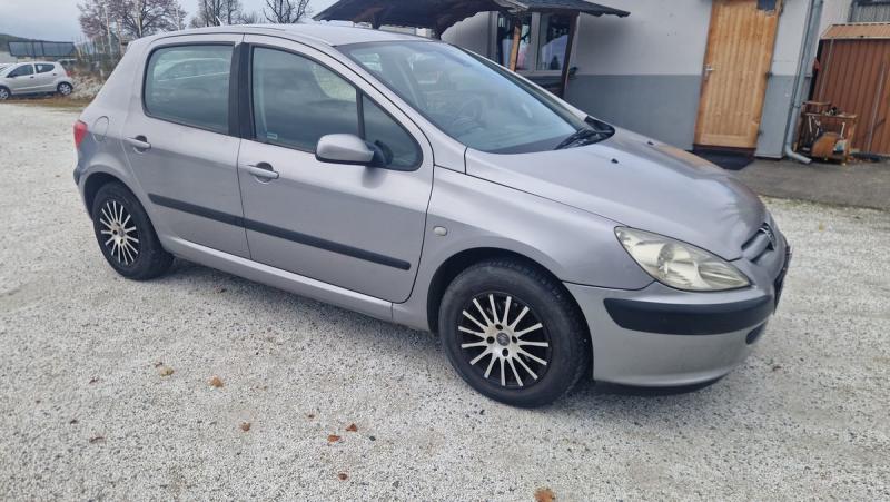 Peugeot 307