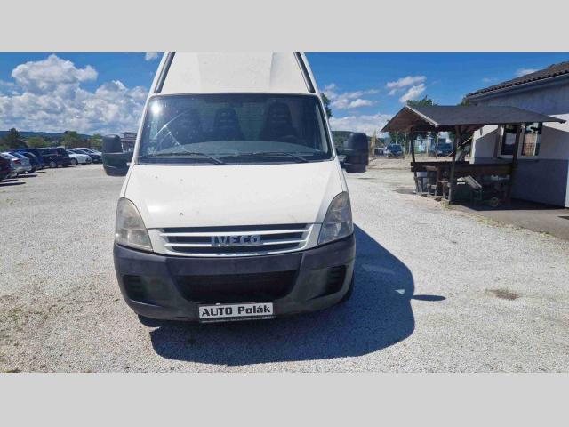 Iveco Daily Obytný 3,0 TDI Obytný vozidlo