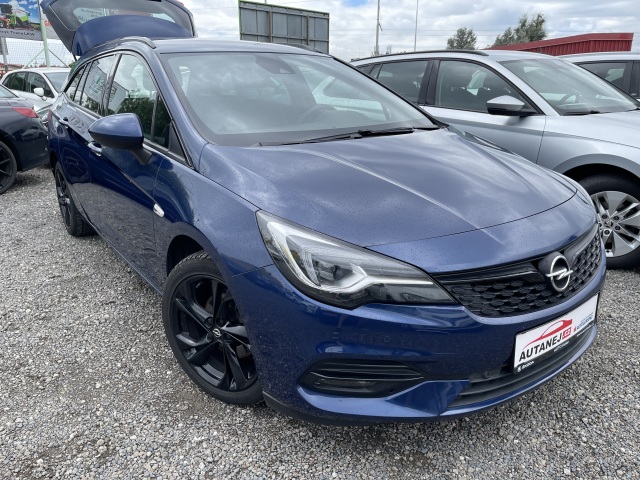 Opel Astra 1.5 CDTi 9 st AT ELEGANCE ČR !
