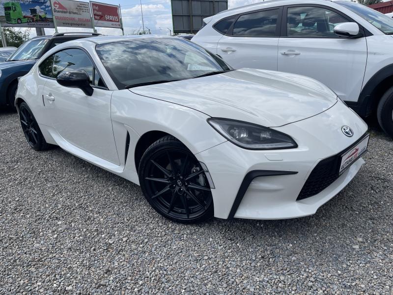 Toyota GR86