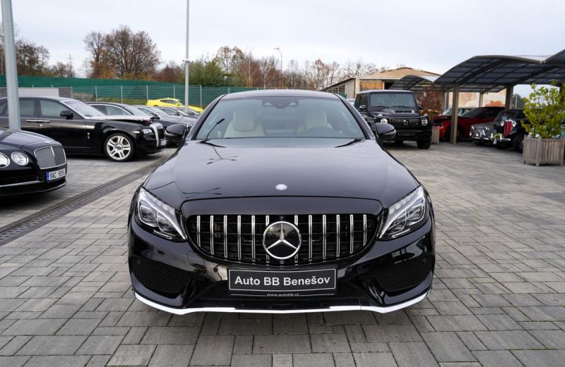 Mercedes-Benz Triedy C