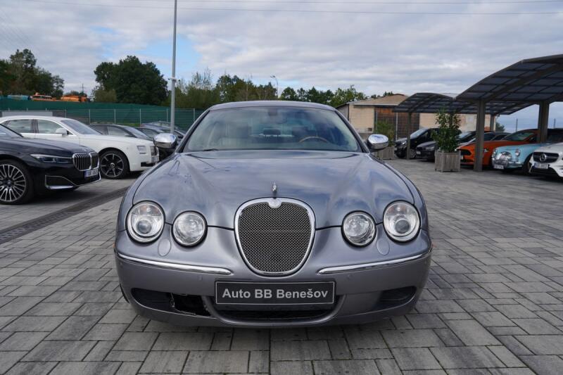 Jaguar S-Type