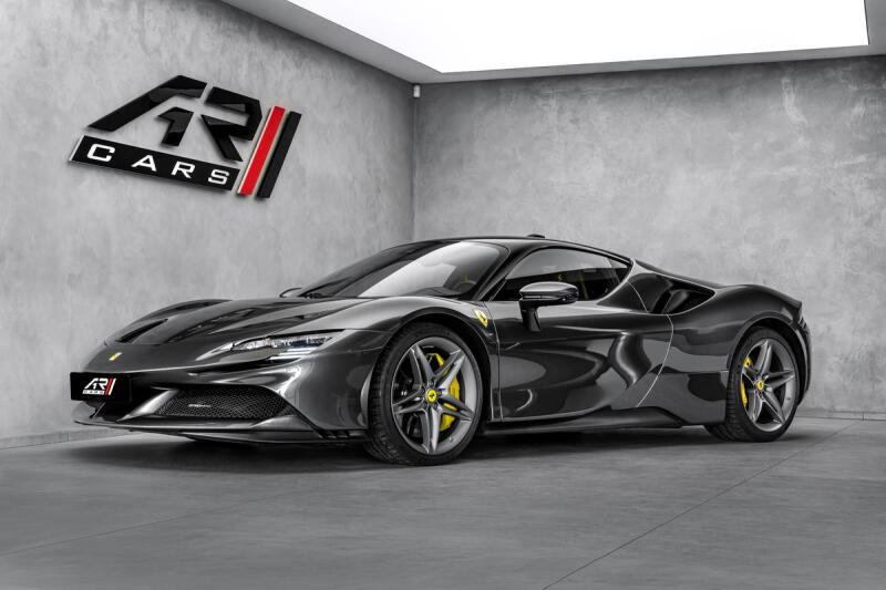 Ferrari SF90