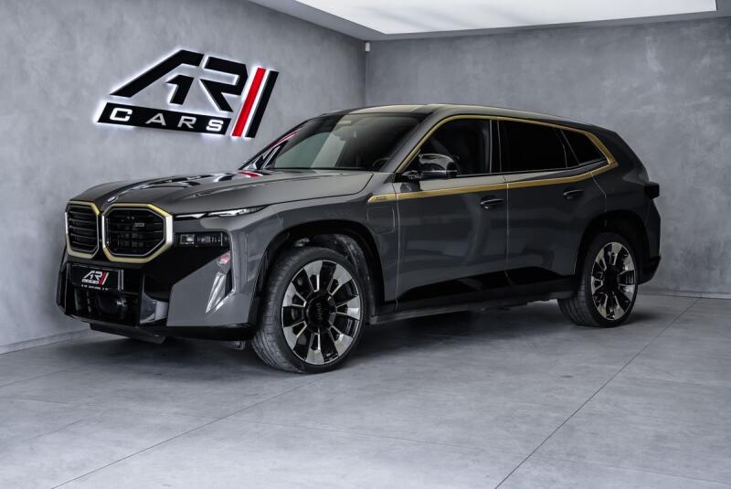 BMW XM