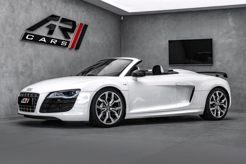 Audi R8