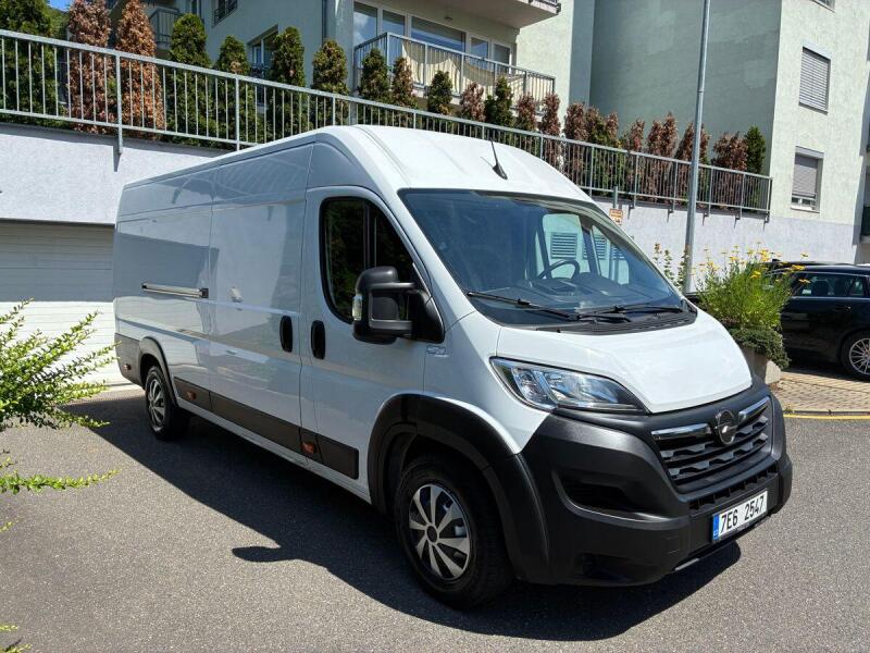Opel Movano