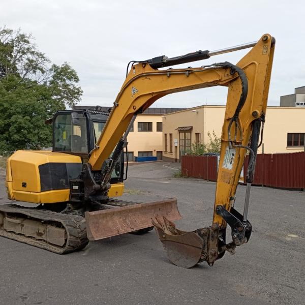 JCB