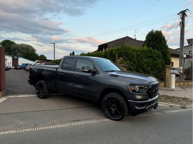 Dodge RAM 1500 BIGHORN 5,7 HEMI 4x4 2023