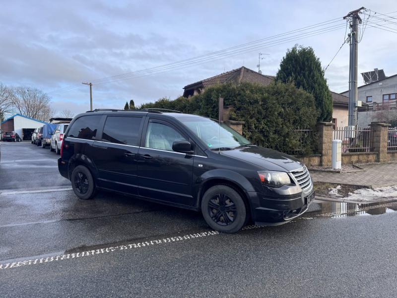 Chrysler Town & Country