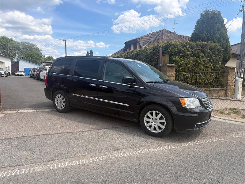 Chrysler Town & Country